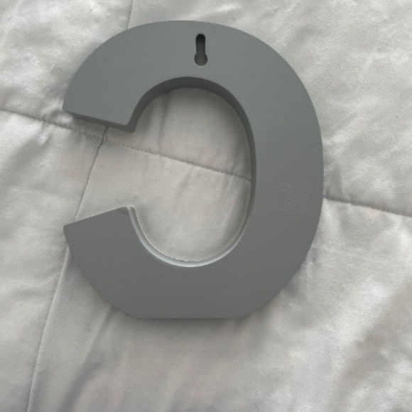 "C" Floral Monogram Decor NWOT - Picture 4 of 6